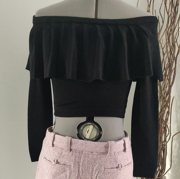 Sweet little sweater - Picture 3 of 10